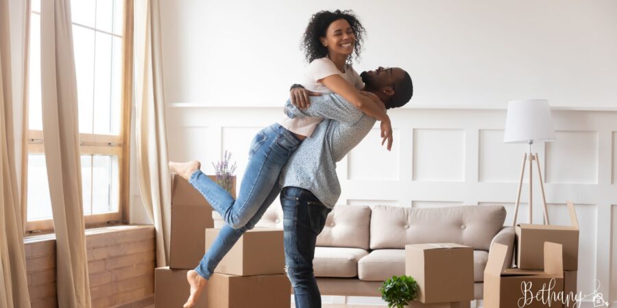 Buying in a Competitive Market Without Overpaying